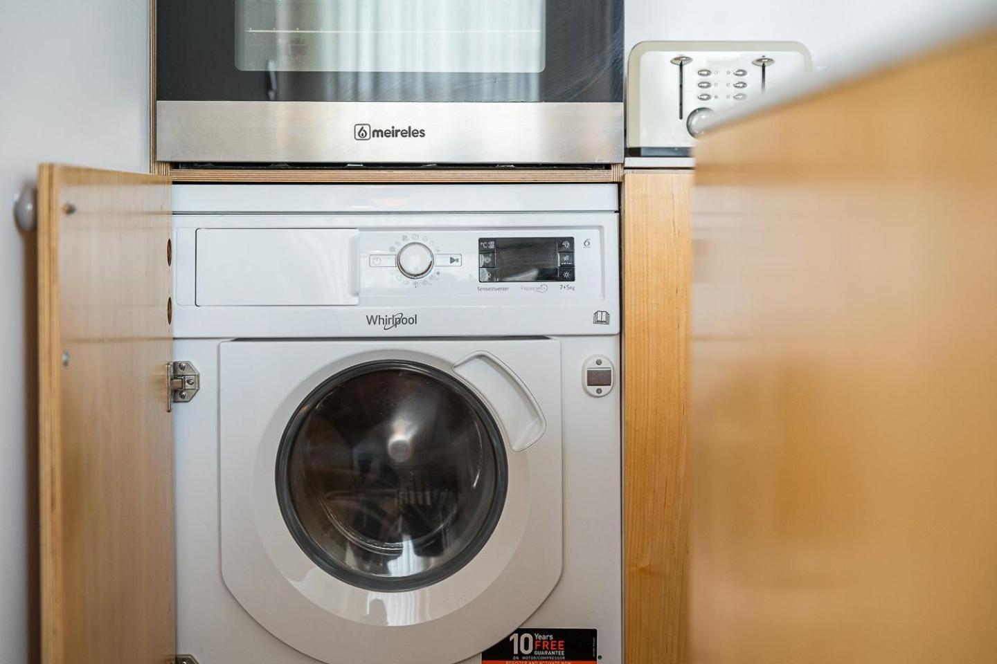 Guestready - Porto Experience Near Aliados Apartment Luaran gambar
