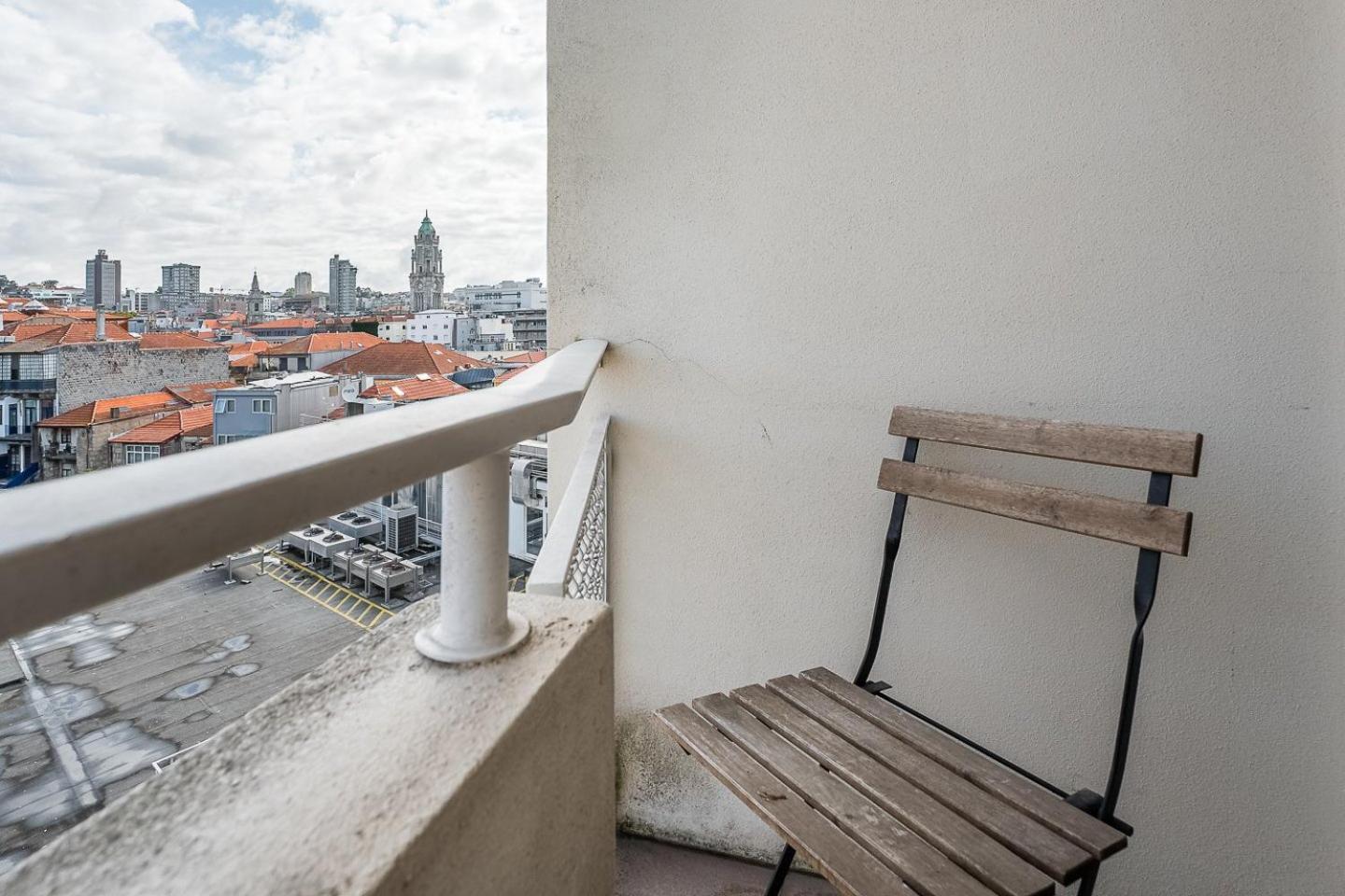 Guestready - Porto Experience Near Aliados Apartment Luaran gambar